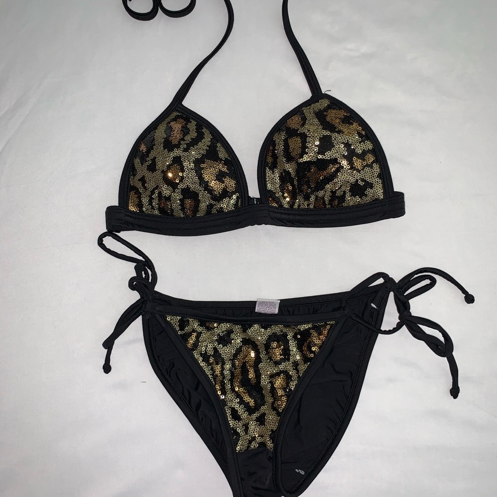 Swim wear